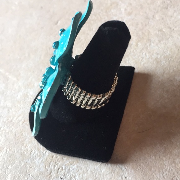 Blue Flower Ring - Picture 2 of 3